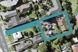 1/98 Sandspit Road, Shelly Park, Auckland