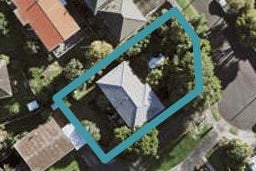 17 Mersey Place, New Windsor, Auckland