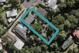 1/14 Nicholson Place, Hillcrest, Auckland