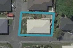 6 Castle Way, Beckenham, Christchurch