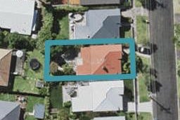 37 Kiwi Road, Stanley Point, Auckland