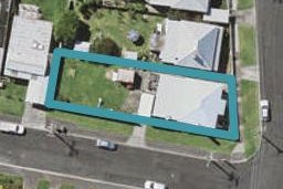 11 Kiwi Road, Stanley Point, Auckland