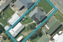 16 Meihana Street, Takaka