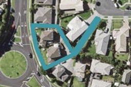 1/14 Marbeth Court, Botany Downs, Auckland