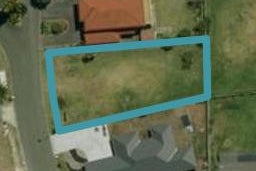 6 Aarts Place, One Tree Point