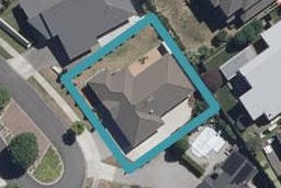 25 Compton Grove, Huntington, Hamilton