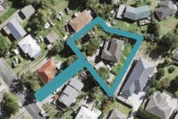 19 Dolbear Street, Titirangi, Auckland