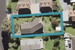 61 Manhattan Heights, Glendene, Auckland