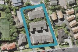 11/11 Spencer Road, Oteha, Auckland