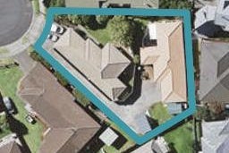 1/21 Bernie Edwards Place, Botany Downs, Auckland