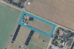 62 Julloch Road, Orari