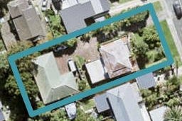 1/1064 Beach Road, Torbay, Auckland