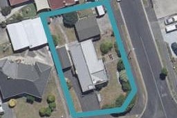1 Fenwick Crescent, Hillcrest, Hamilton