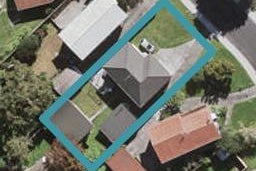 6 Compton Street, Hillcrest, Auckland
