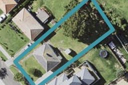 8 Fernwood Place, Wai o Taiki Bay, Auckland