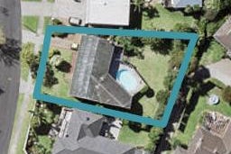13 Belmere Rise, Farm Cove, Auckland