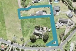 16 Roberts Road, Matakatia, Whangaparaoa