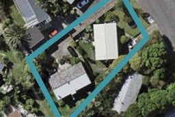 2/64 Totaravale Drive, Tōtara Vale, Auckland