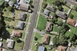 2/4 Hinaki Street, Point England, Auckland