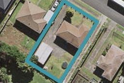 90 Windrush Close, Mangere, Auckland