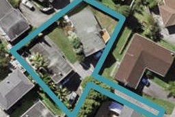 2/8 Ronald Macken Place, Windsor Park, Auckland
