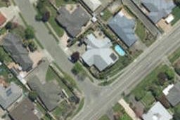 2 Hollybush Drive, Brightwater