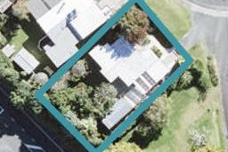 6 Hiwi Crescent, Stanmore Bay, Whangaparaoa