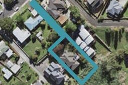 57 Buscomb Avenue, Henderson, Auckland