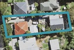 2/140 Atkinson Road, Titirangi, Auckland