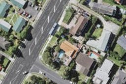 1B Maxwelton Drive, Mairangi Bay, Auckland