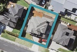 36 Beach Road, Mellons Bay, Auckland