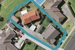 2/195 Burswood Drive, Burswood, Auckland
