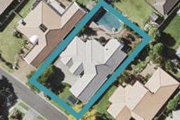8 Ravensdale Rise, Northpark, Auckland