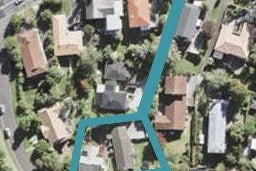 2/236 Glamorgan Drive, Northcross, Auckland