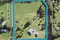 92 Barrett Road, Albany