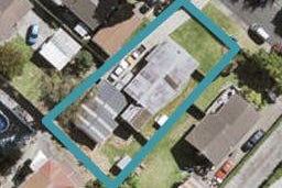 4 Longreach Drive, Sunnyvale, Auckland