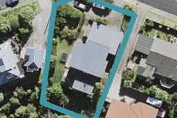 2 Island Bay Road, Beach Haven, Auckland