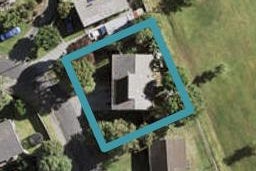 10 Celmisia Place, Weymouth, Auckland