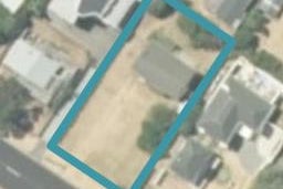 606 Ocean Road, Whangamatā