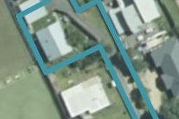 36A Wallis Street, Raglan
