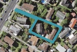 2/108 Bradbury Road, Botany Downs, Auckland