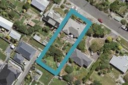 18 Raymond Street, Bluff