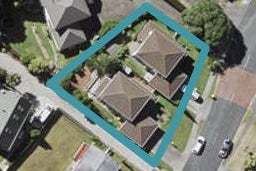 2/45 Centorian Drive, Windsor Park, Auckland