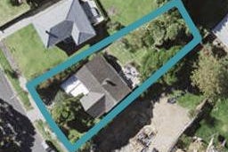 18 Clairville Crescent, Wai o Taiki Bay, Auckland