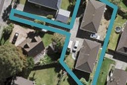 1/16 Caribbean Drive, Unsworth Heights, Auckland