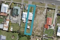 120 Barrow Street, Bluff