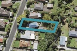 37 Longburn Road, Henderson, Auckland