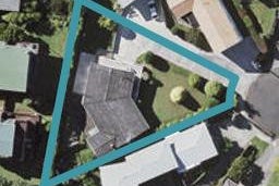 16 Bevyn Street, Castor Bay, Auckland