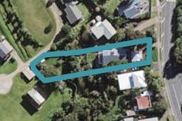 16 Miami Avenue, Surfdale, Waiheke Island