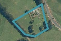 173 Lees Gully Road, Pollok, Pollok